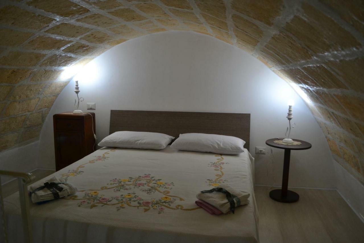 Le Case Di Titina Villa Mottola Eksteriør billede